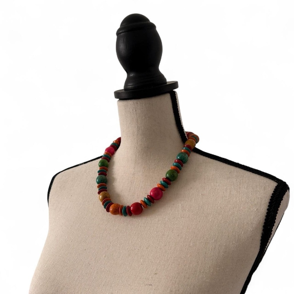 retro multicolor wooden bead necklace